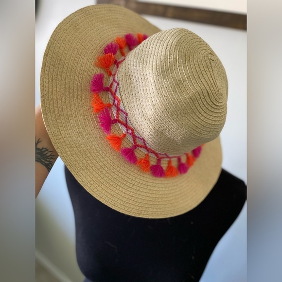 Cute Boho Straw Beach Hat, Floppy Brim Hat with Gold Sparkle - Picture 2 of 6